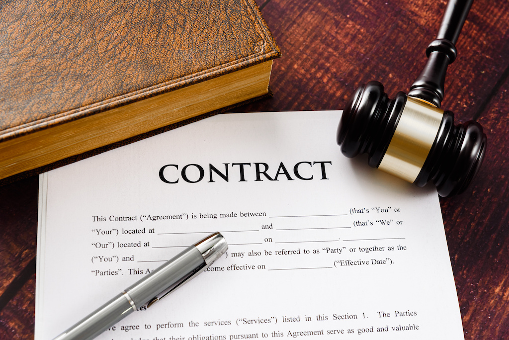 What Are the Types of Contract Attorneys? - Docketly