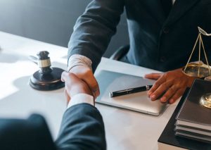 What Do Contract Attorneys Do?